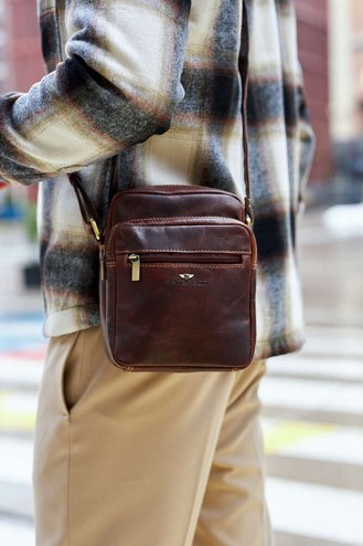 Pojemna skórzana torba męska z kieszeniami Peterson